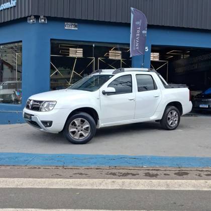 RENAULT DUSTER OROCH 2.0 16V FLEX DYNAMIQUE 4P AUTOMÁTICO
