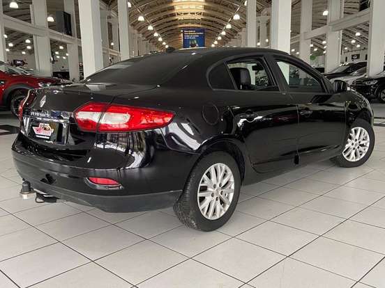 RENAULT-FLUENCE-2015