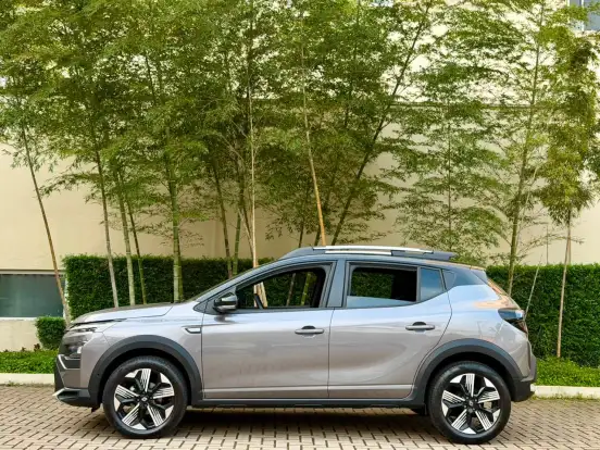 RENAULT-KARDIAN-2025