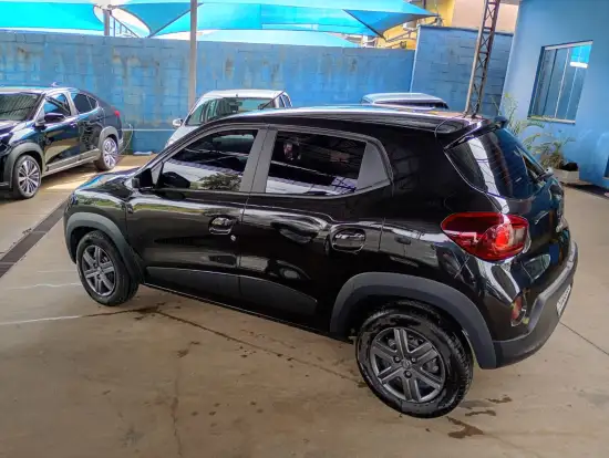 RENAULT-KWID-1.0 12V SCE FLEX INTENSE MANUAL RENAULT-KWID-2025