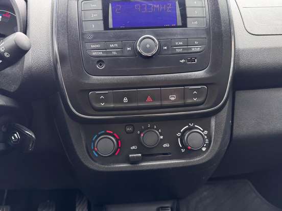 RENAULT-KWID-2024