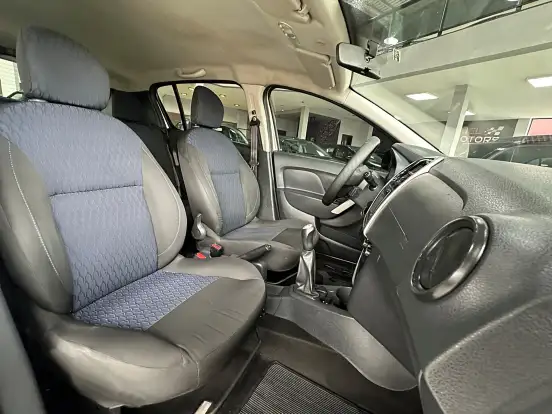 RENAULT-SANDERO-1.0 12V SCE FLEX EXPRESSION MANUAL RENAULT-SANDERO-2017