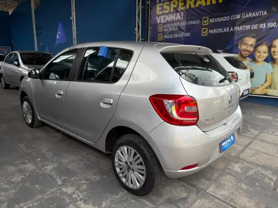 RENAULT-SANDERO-1.0 EXPRESSION 16V FLEX 4P MANUAL RENAULT-SANDERO-2014