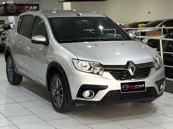 RENAULT-SANDERO-2019