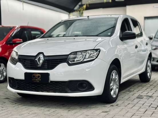 RENAULT-SANDERO-2017