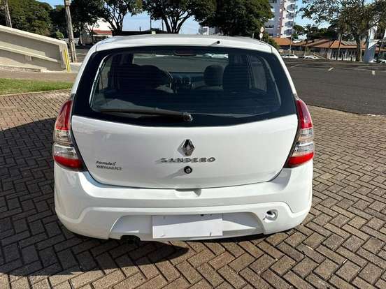 RENAULT-SANDERO-1.0 EXPRESSION 16V FLEX 4P MANUAL RENAULT-SANDERO-2014