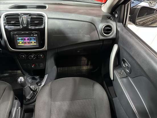RENAULT-SANDERO-1.6 16V SCE FLEX EXPRESSION MANUAL RENAULT-SANDERO-2019