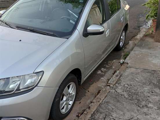 RENAULT-LOGAN-1.6 16V SCE FLEX DYNAMIQUE MANUAL RENAULT-LOGAN-2016