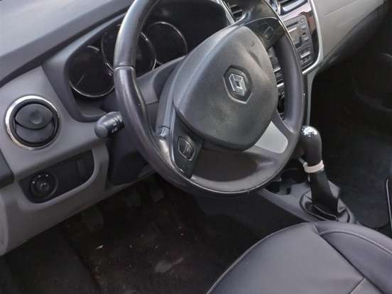 RENAULT-LOGAN-1.6 16V SCE FLEX DYNAMIQUE MANUAL RENAULT-LOGAN-2016