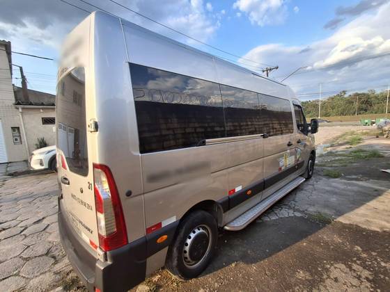 RENAULT MASTER 2.3 DCI DIESEL MINIBUS EXECUTIVE 16L L3H2 3P MANUAL