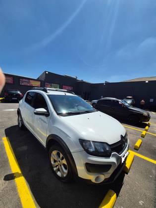 RENAULT SANDERO 1.6 STEPWAY 8V FLEX 4P MANUAL