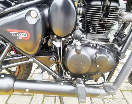 ROYAL ENFIELD-CLASSIC 350-2023