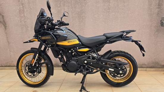 ROYAL ENFIELD-HIMALAYAN 450 HANLE BLACK-2025