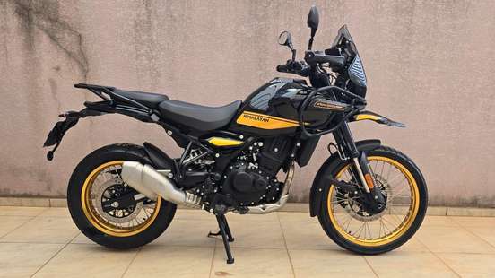 ROYAL ENFIELD-HIMALAYAN 450 HANLE BLACK-2025