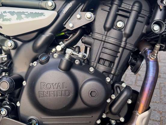 ROYAL ENFIELD-HIMALAYAN 450 KAMET WHITE ROYAL ENFIELD-HIMALAYAN 450 KAMET WHITE-2025