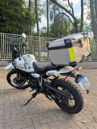 ROYAL ENFIELD-HIMALAYAN 450 KAMET WHITE-2025