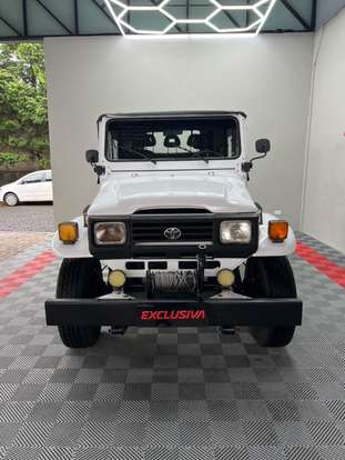 TOYOTA-BANDEIRANTE-1989