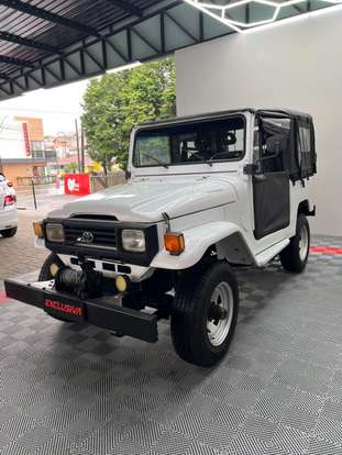 TOYOTA-BANDEIRANTE-1989
