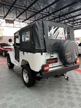 TOYOTA-BANDEIRANTE-1989