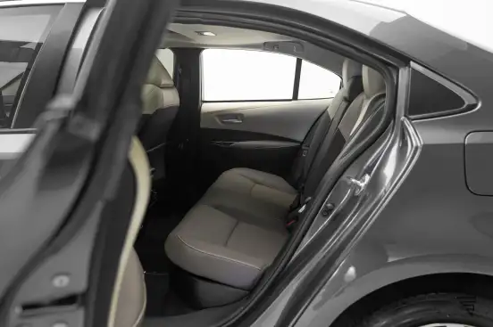 TOYOTA-COROLLA-2023