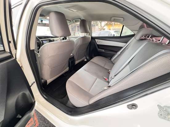 TOYOTA-COROLLA-2015