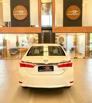 TOYOTA-COROLLA-2016