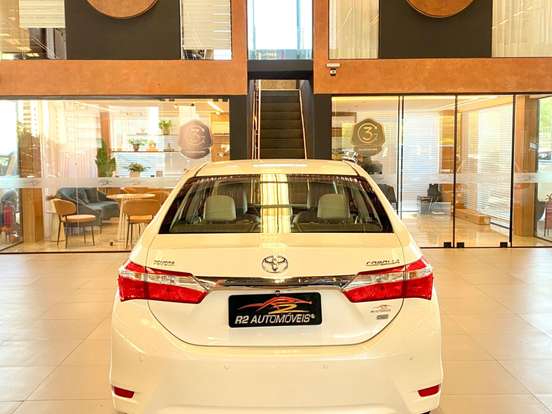 TOYOTA-COROLLA-1.8 GLI 16V FLEX 4P AUTOMÁTICO TOYOTA-COROLLA-2016