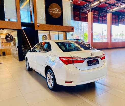 TOYOTA-COROLLA-2016