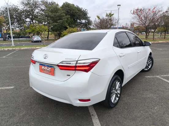 TOYOTA-COROLLA-1.8 GLI UPPER 16V FLEX 4P AUTOMÁTICO TOYOTA-COROLLA-2017
