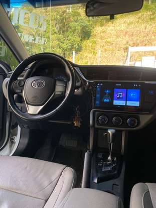 TOYOTA-COROLLA-2017