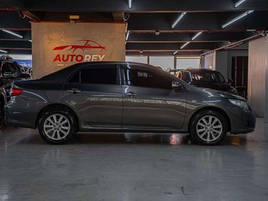 TOYOTA-COROLLA-2008
