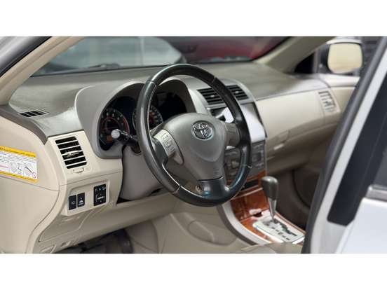 TOYOTA-COROLLA-2009