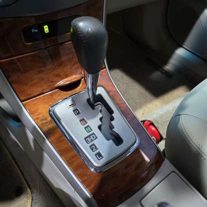 TOYOTA-COROLLA-2008