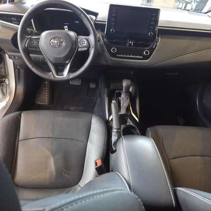 TOYOTA-COROLLA-2020