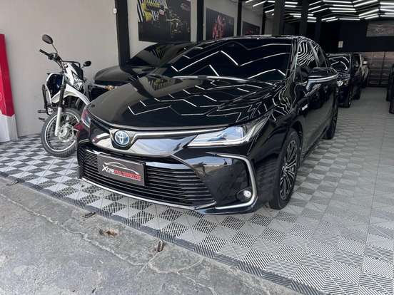 TOYOTA-COROLLA-2021