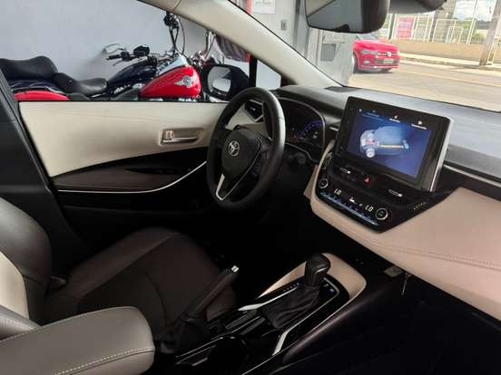 TOYOTA-COROLLA-2021