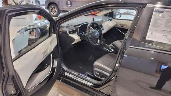 TOYOTA-COROLLA-2026