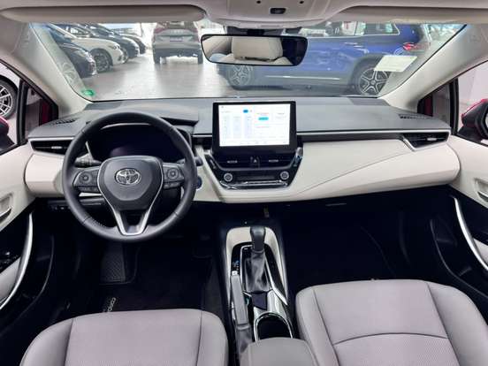 TOYOTA-COROLLA-2025