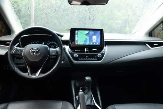 TOYOTA-COROLLA-2024