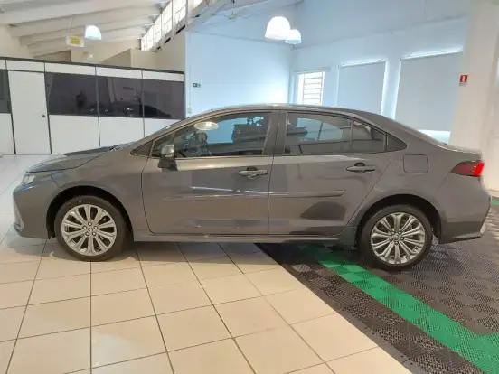 TOYOTA-COROLLA-2023