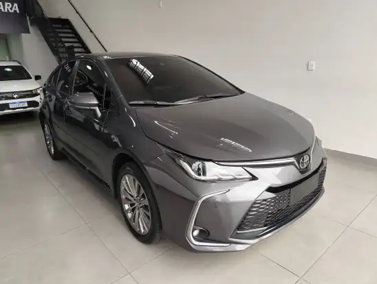 TOYOTA-COROLLA-2024