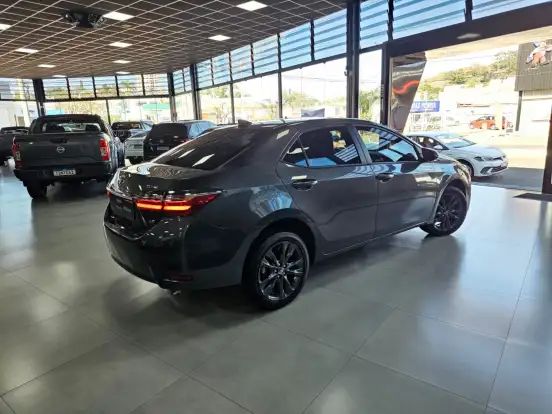 TOYOTA-COROLLA-2018