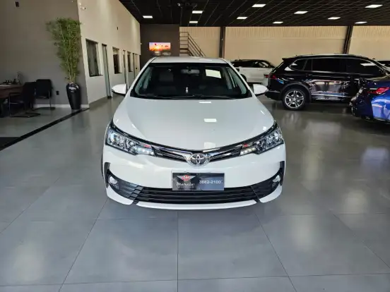 TOYOTA-COROLLA-2018