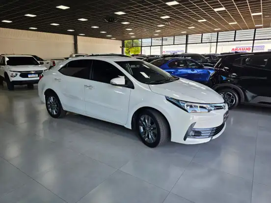 TOYOTA-COROLLA-2018