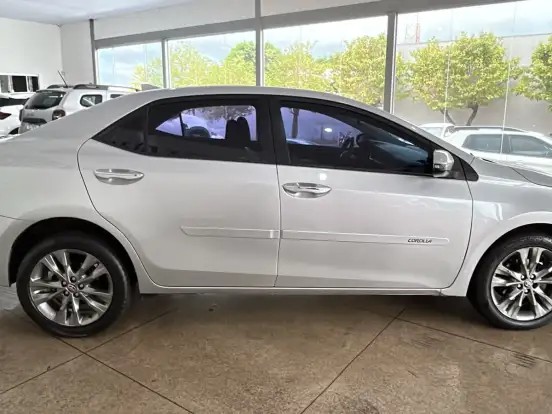 TOYOTA-COROLLA-2.0 XEI 16V FLEX 4P AUTOMÁTICO TOYOTA-COROLLA-2018