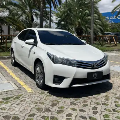 TOYOTA-COROLLA-2015