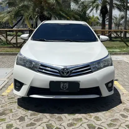 TOYOTA-COROLLA-2015