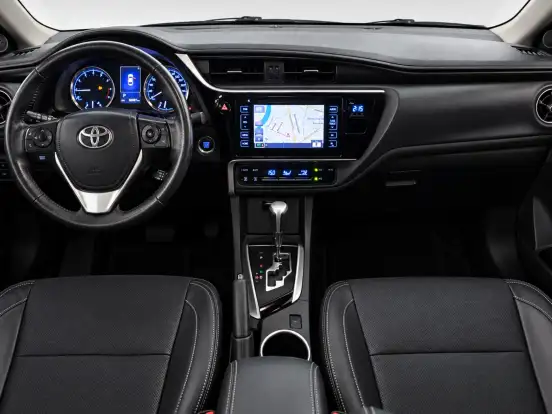 TOYOTA-COROLLA-2017