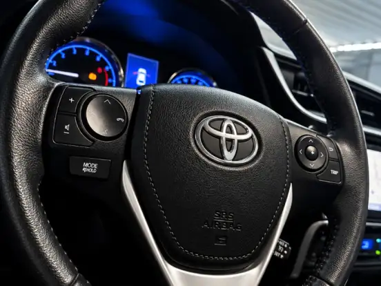 TOYOTA-COROLLA-2.0 XRS 16V FLEX 4P AUTOMÁTICO TOYOTA-COROLLA-2017