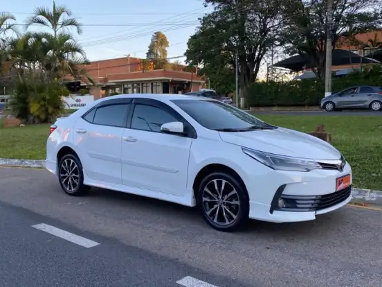 TOYOTA-COROLLA-2.0 XRS 16V FLEX 4P AUTOMÁTICO TOYOTA-COROLLA-2017
